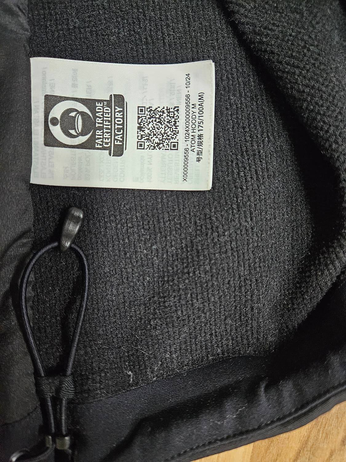 [M] 아크테릭스 아톰 후디 블랙 상품이미지3