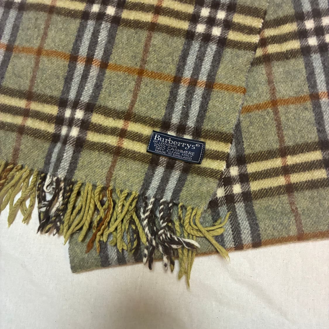 버버리 정품 캐시미어 머플러 클래식 체크 상품이미지3