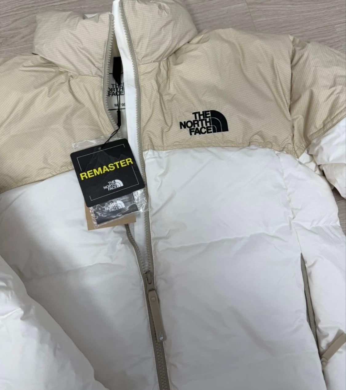 노스페이스 리마스터 눕시 다운자켓95(M) 상품이미지2