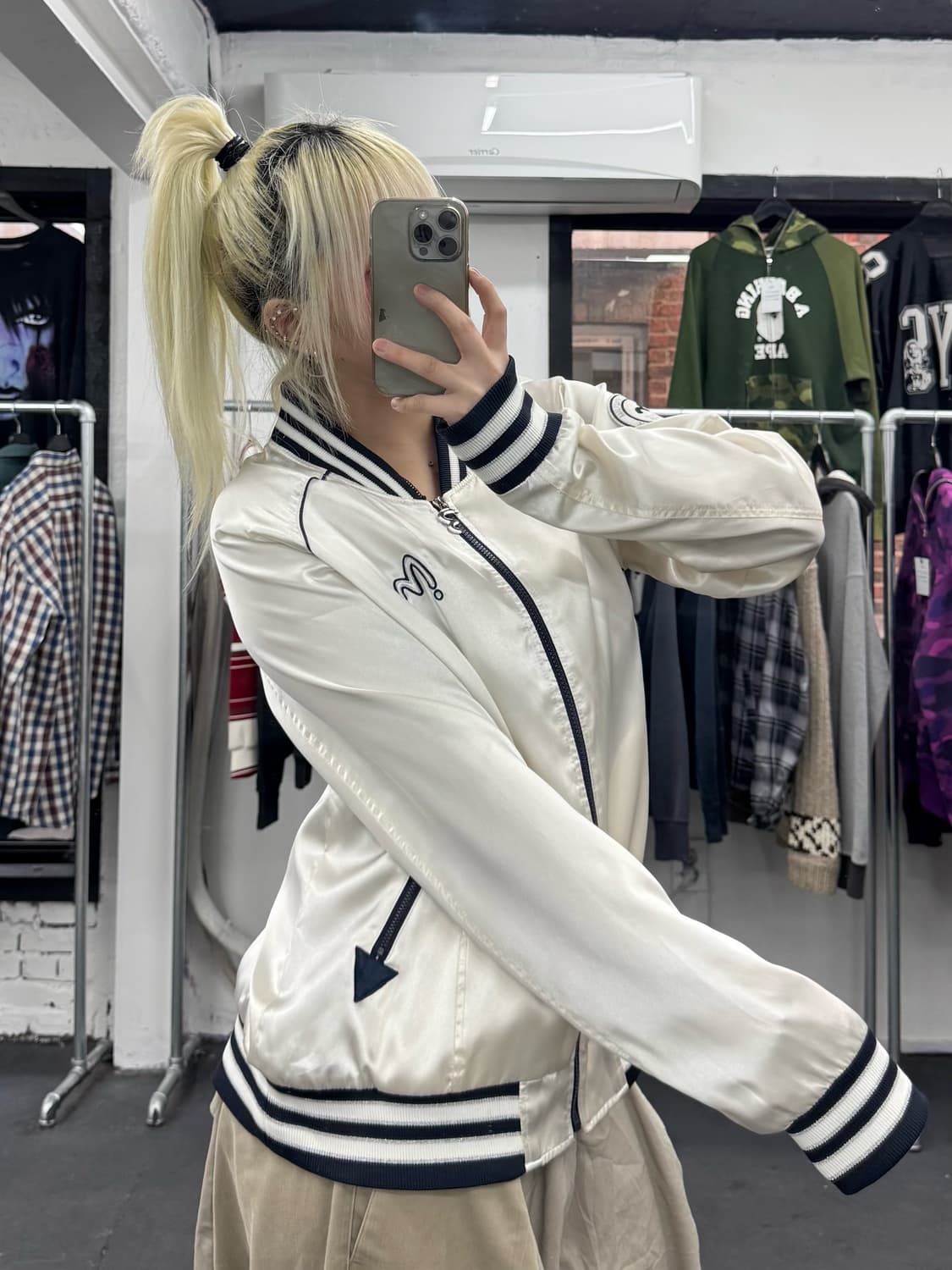 에비수 빅로고 블루종 자켓 상품이미지4