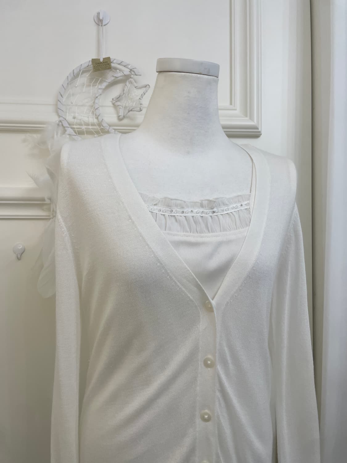 white ruffle point sleeveless&soft basic 상품이미지4