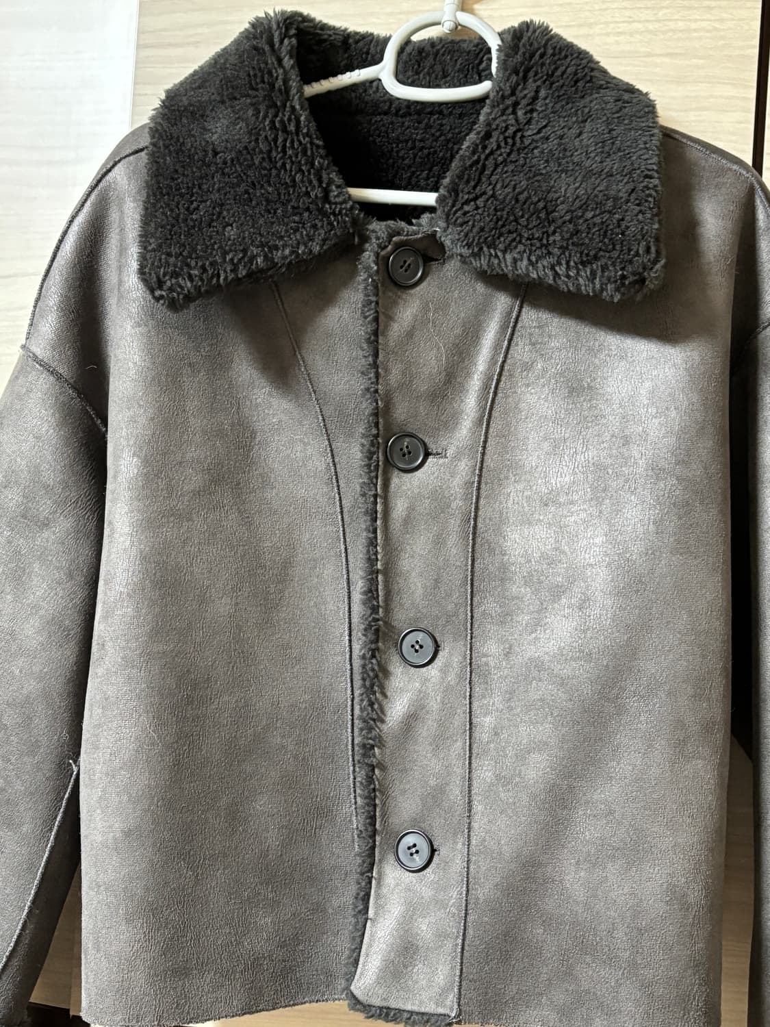 르(le) 리버시블 무스탕 상품이미지5