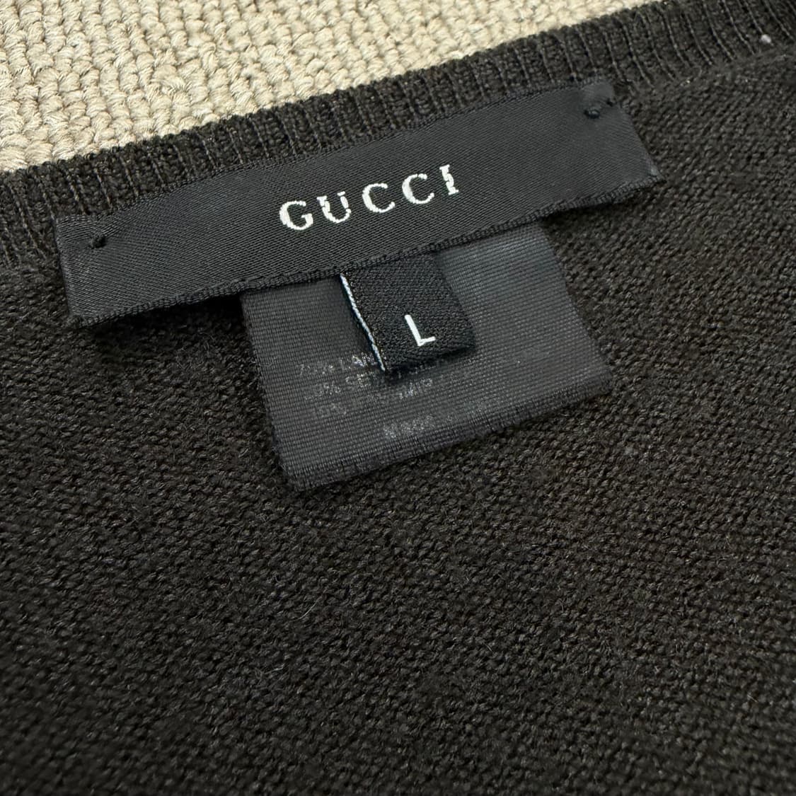 90s gucci 실크 블랜드 브이넥 니트 L 상품이미지3