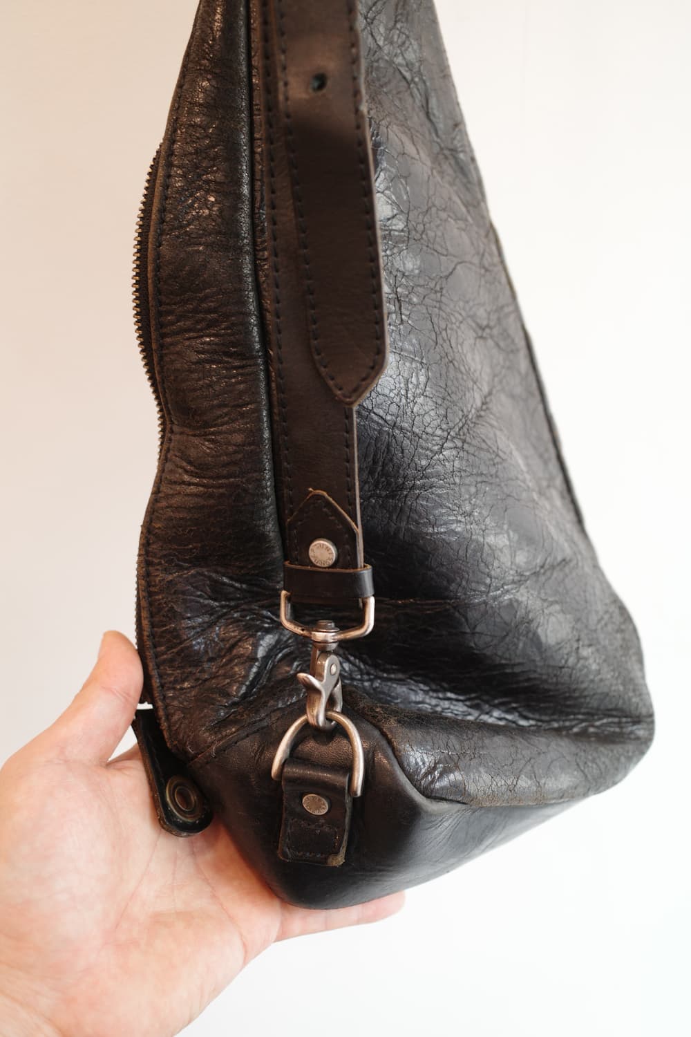 Japan brand 리얼레더 유틸리티 백 상품이미지7