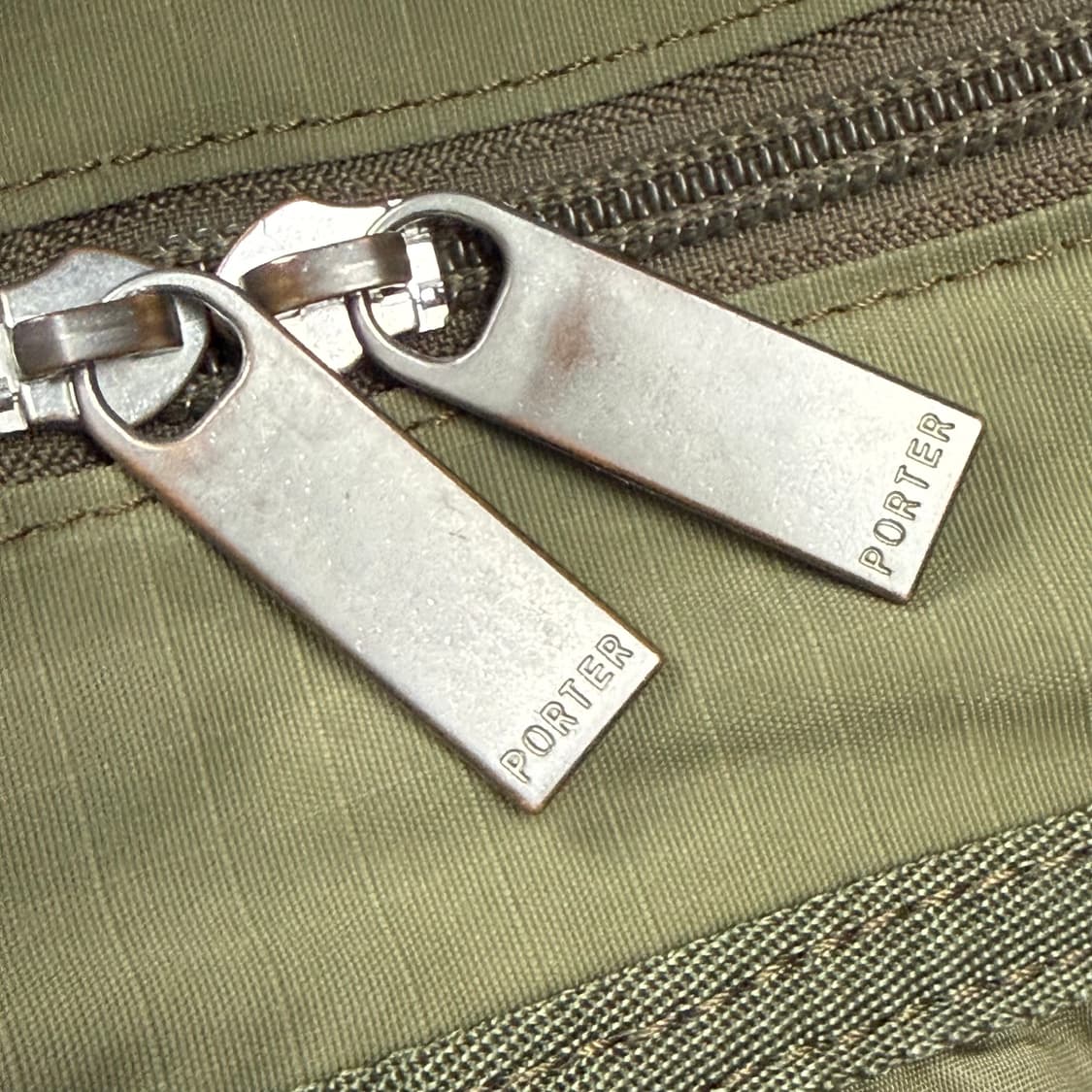 요시다포터 프레임(FRAME) 데이팩 백팩 올리브 상품이미지7