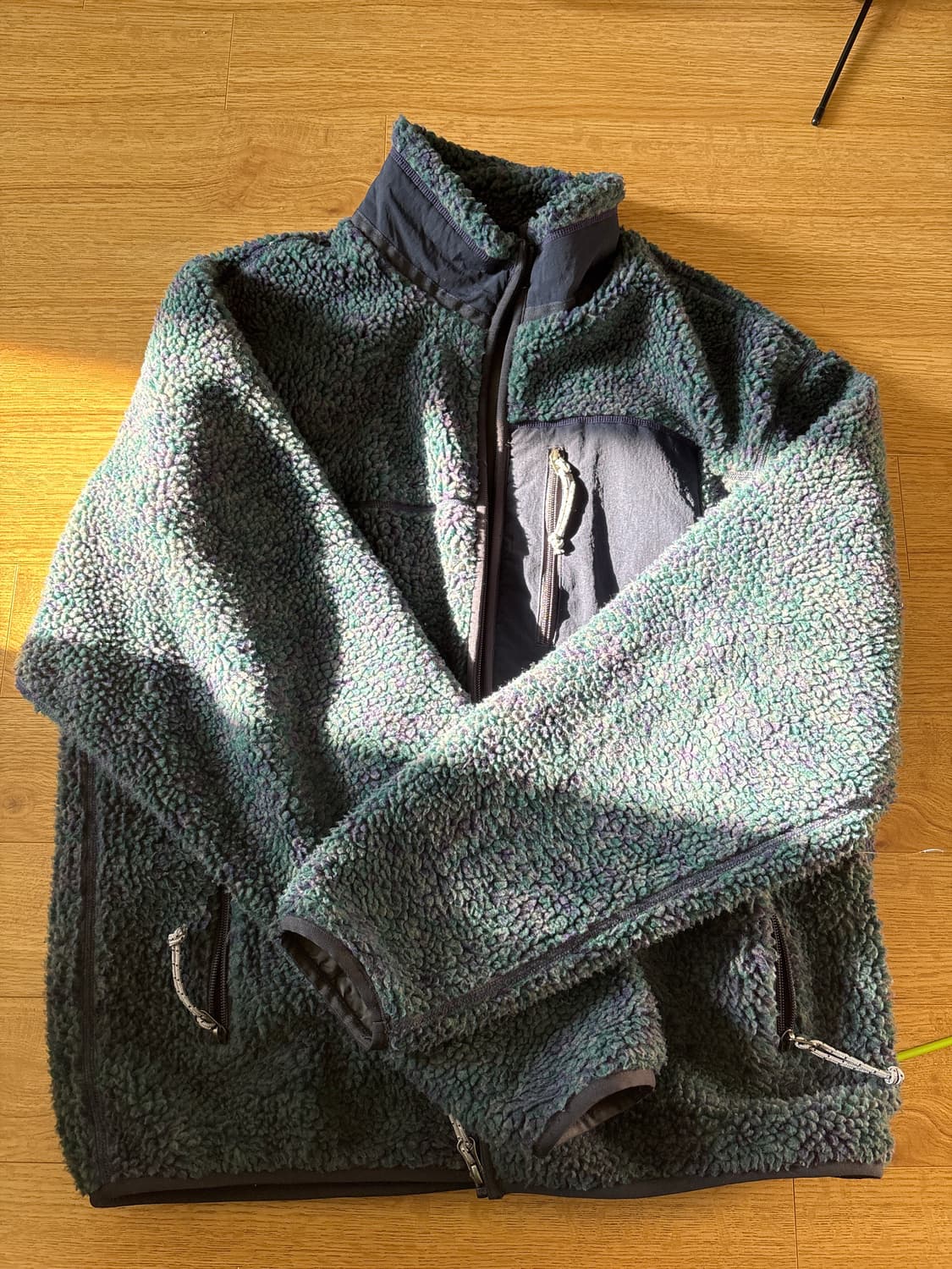 디스이즈네버댓 후리스 상품이미지4