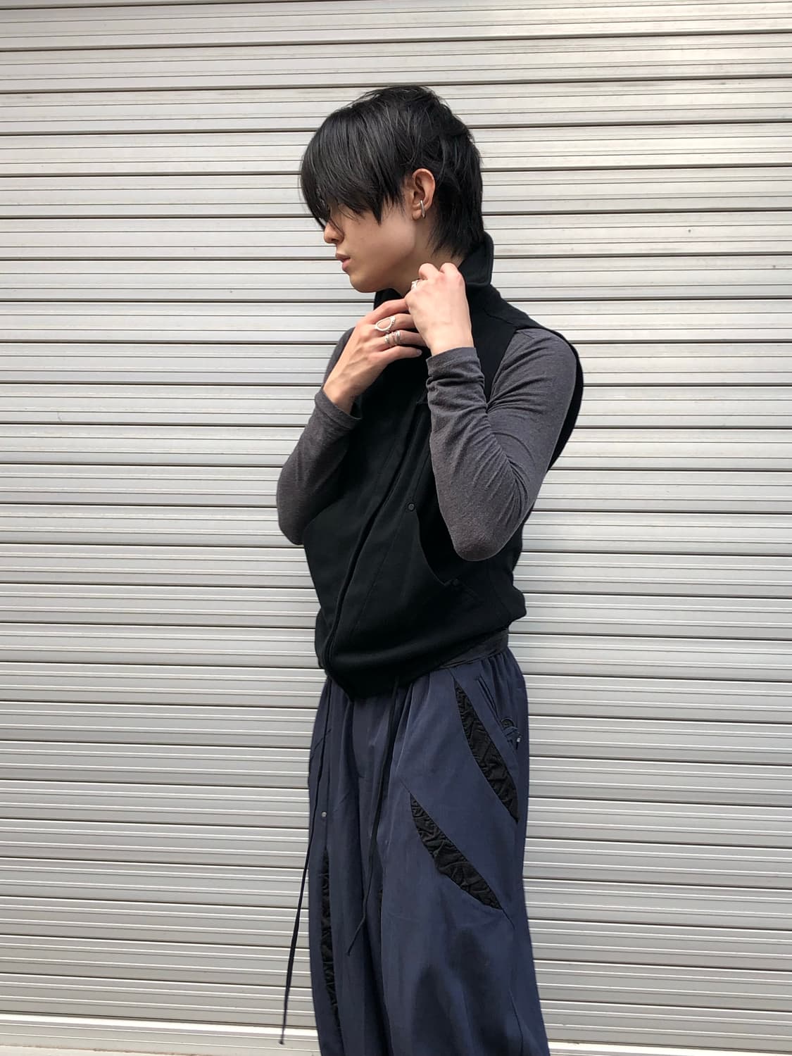 일라리아 니스트리 아티잔 사선 하이넥 베스트 상품이미지4