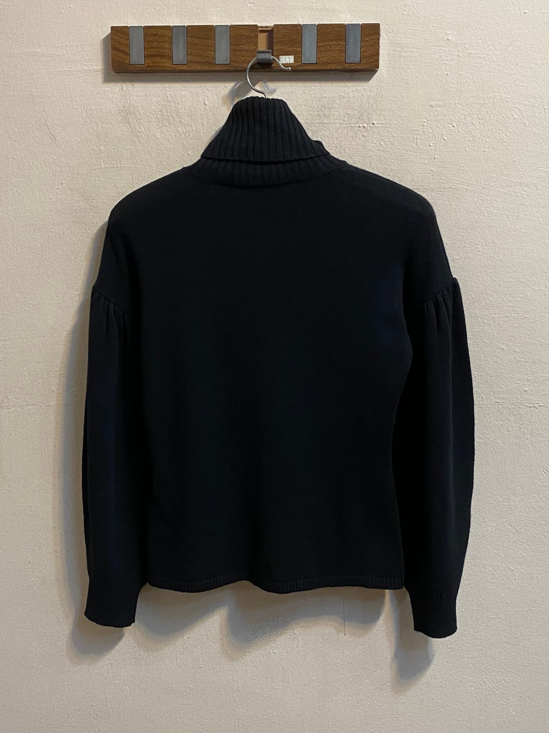 막스마라 블랙 터틀넥 니트 스웨터 상품이미지1