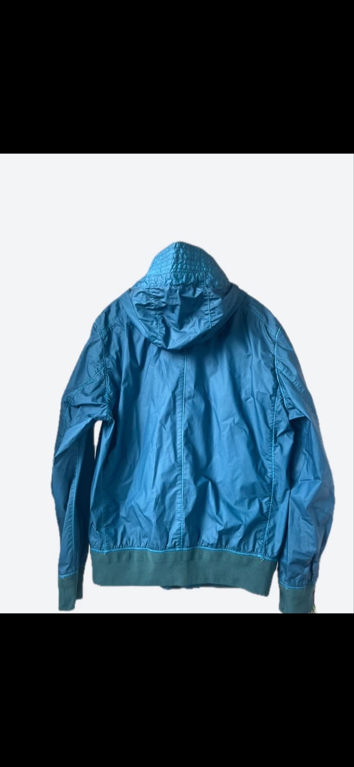 스톤아일랜드 MUSSOIA GOMMATA 워시드 바람막이 L 상품이미지2