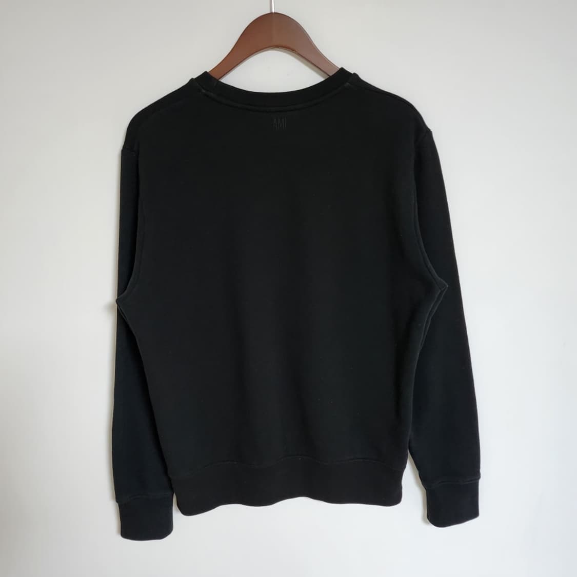 [M] 아미 블랙 문라이트 울프 맨투맨 H16J003 상품이미지6