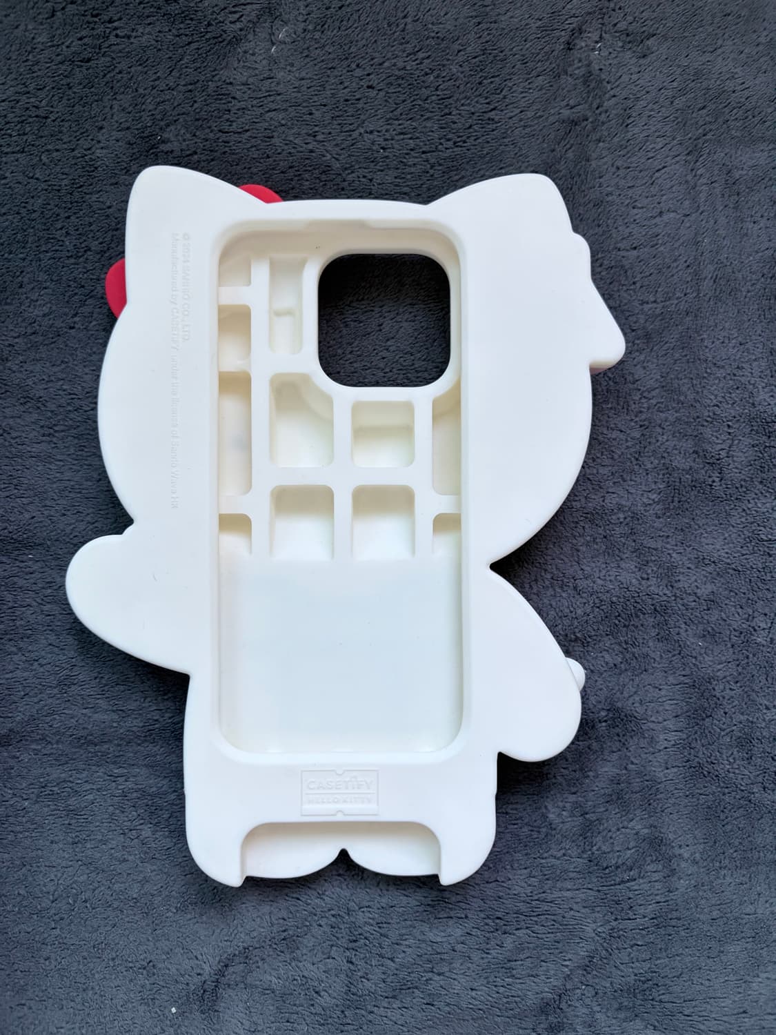 케이스티파이 헬로키티 아이폰15프로 케이스 상품이미지2