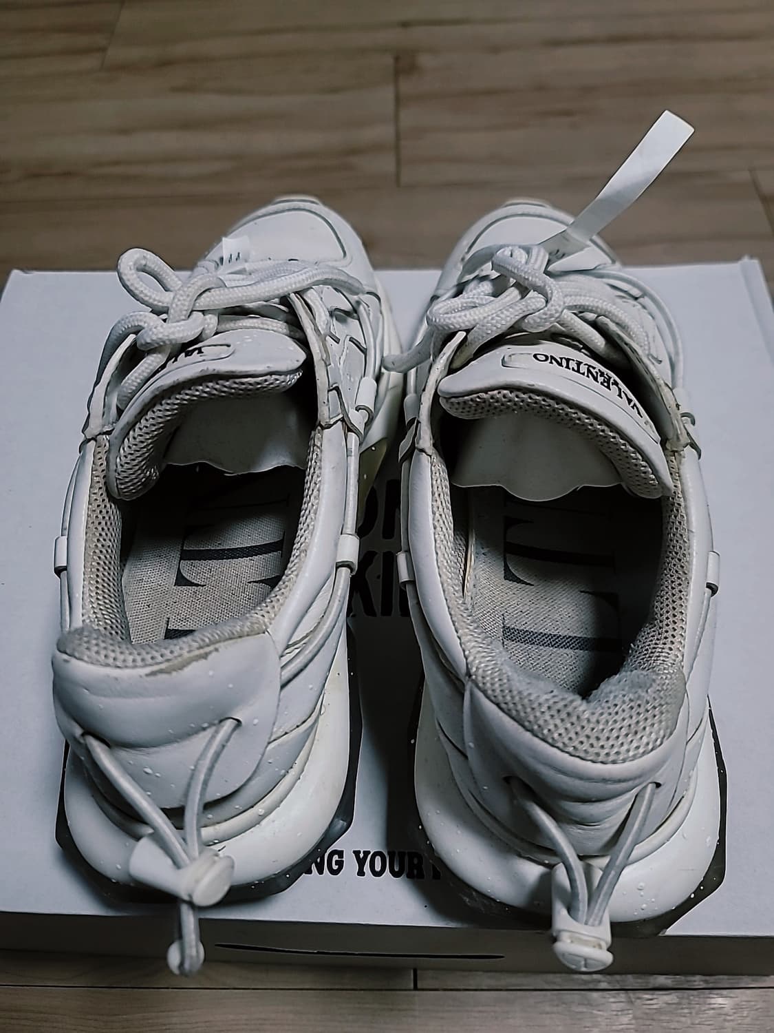 발렌티노 상품이미지3