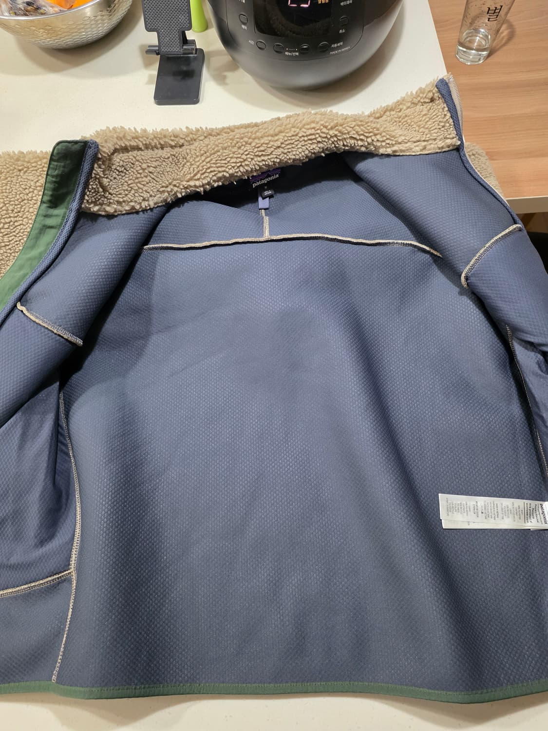 파타고니아 클래식 레트로X 
사이즈 M 상품이미지3