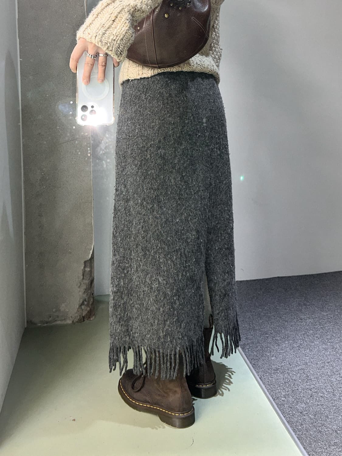 gray tassle bucle long skirt 상품이미지2