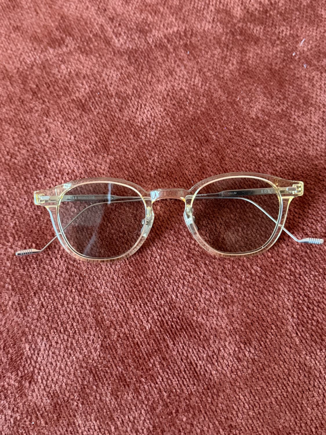 젠틀몬스터 에디 eddy 반투명 안경 상품이미지1