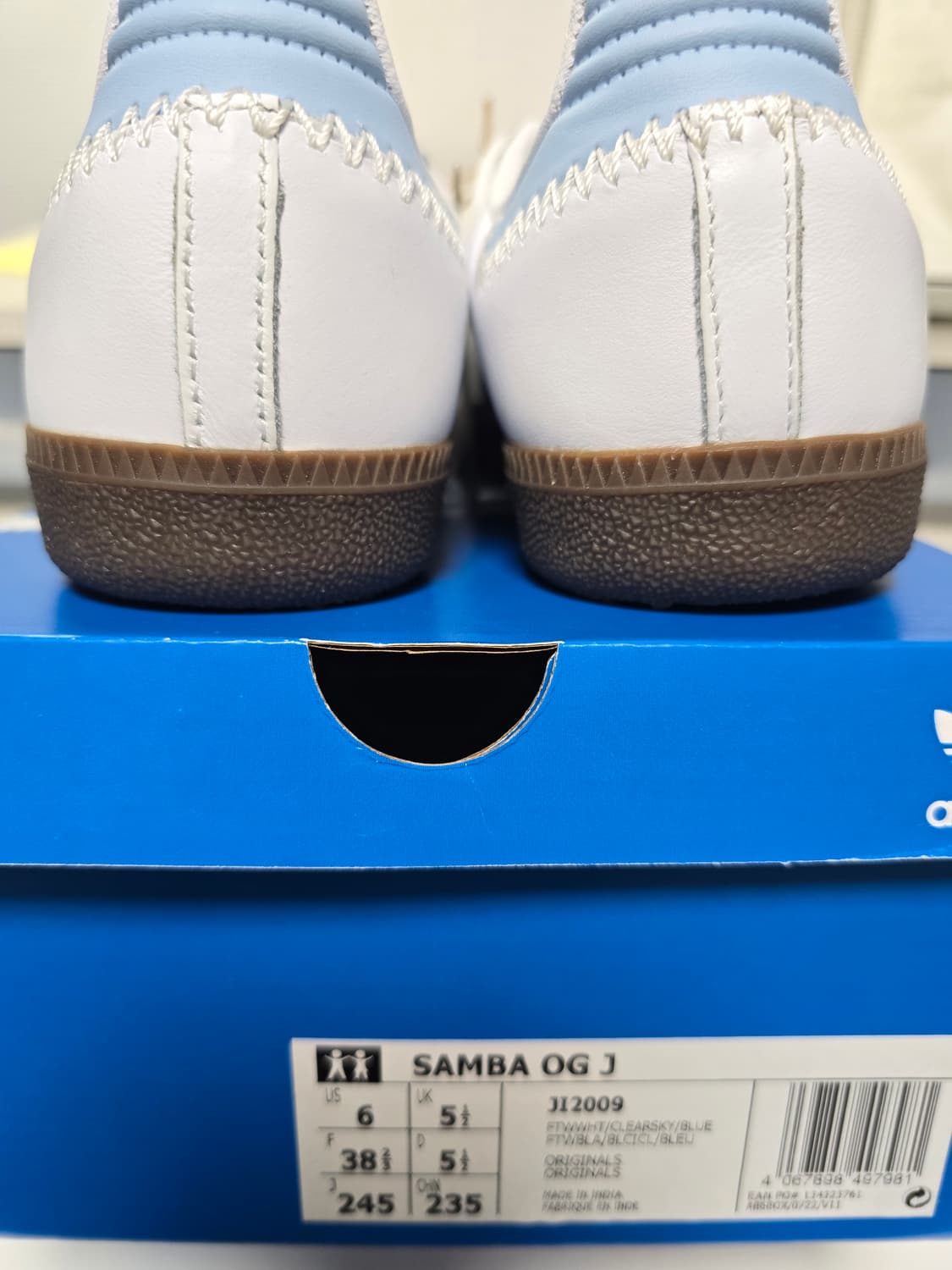 아디다스 삼바 OG 화이트 스카이 상품이미지3