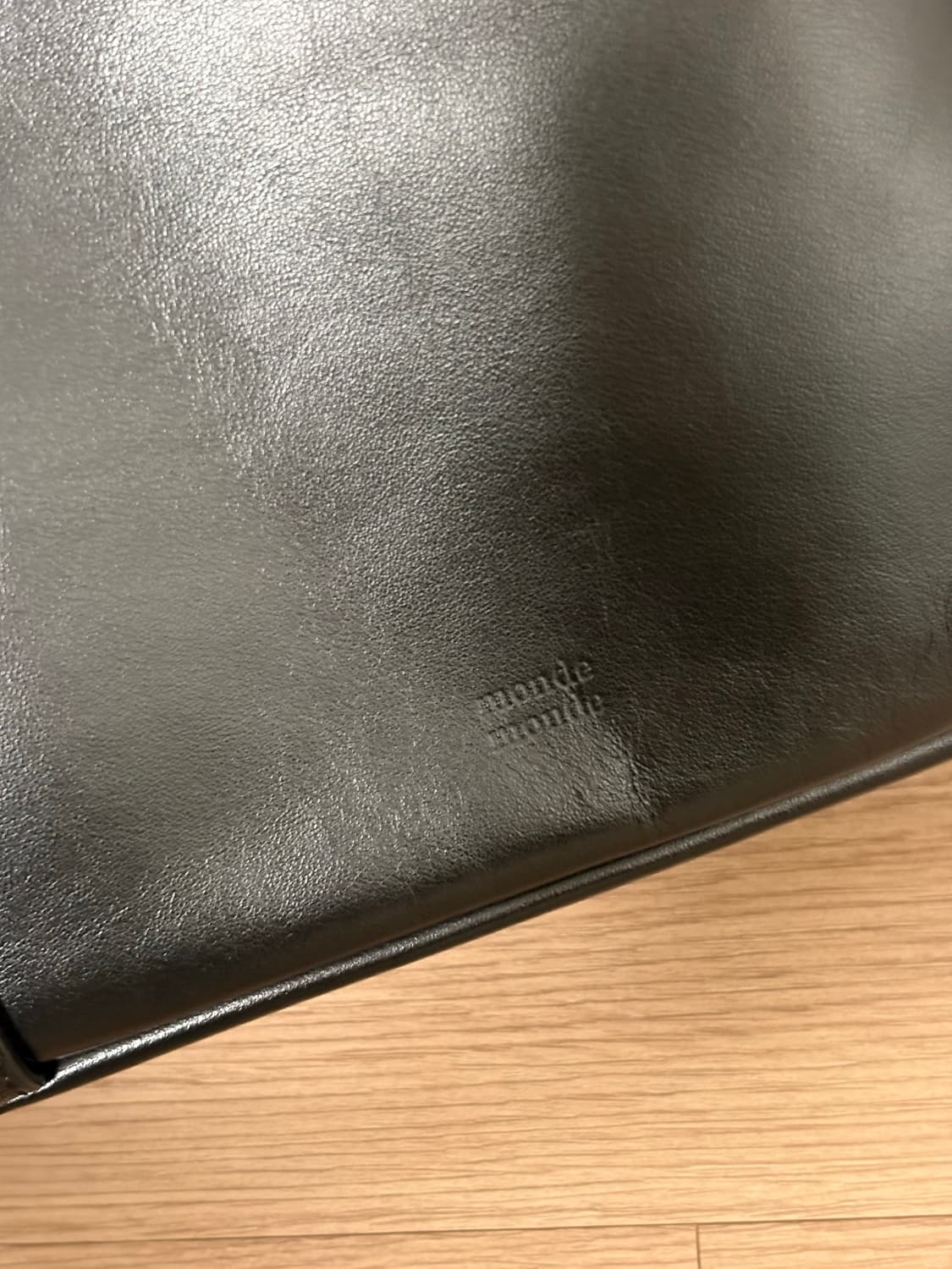 몽드몽드 소프트박스 토트백 블랙 상품이미지3