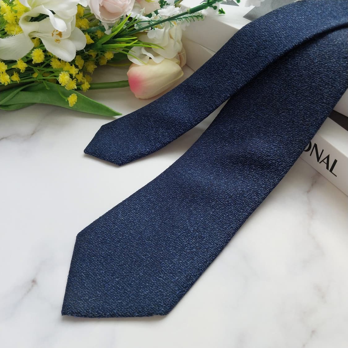 에스 티 듀퐁 네이비 솔리드 슬림 넥타이 7.5cm B등급 K922
 상품이미지3