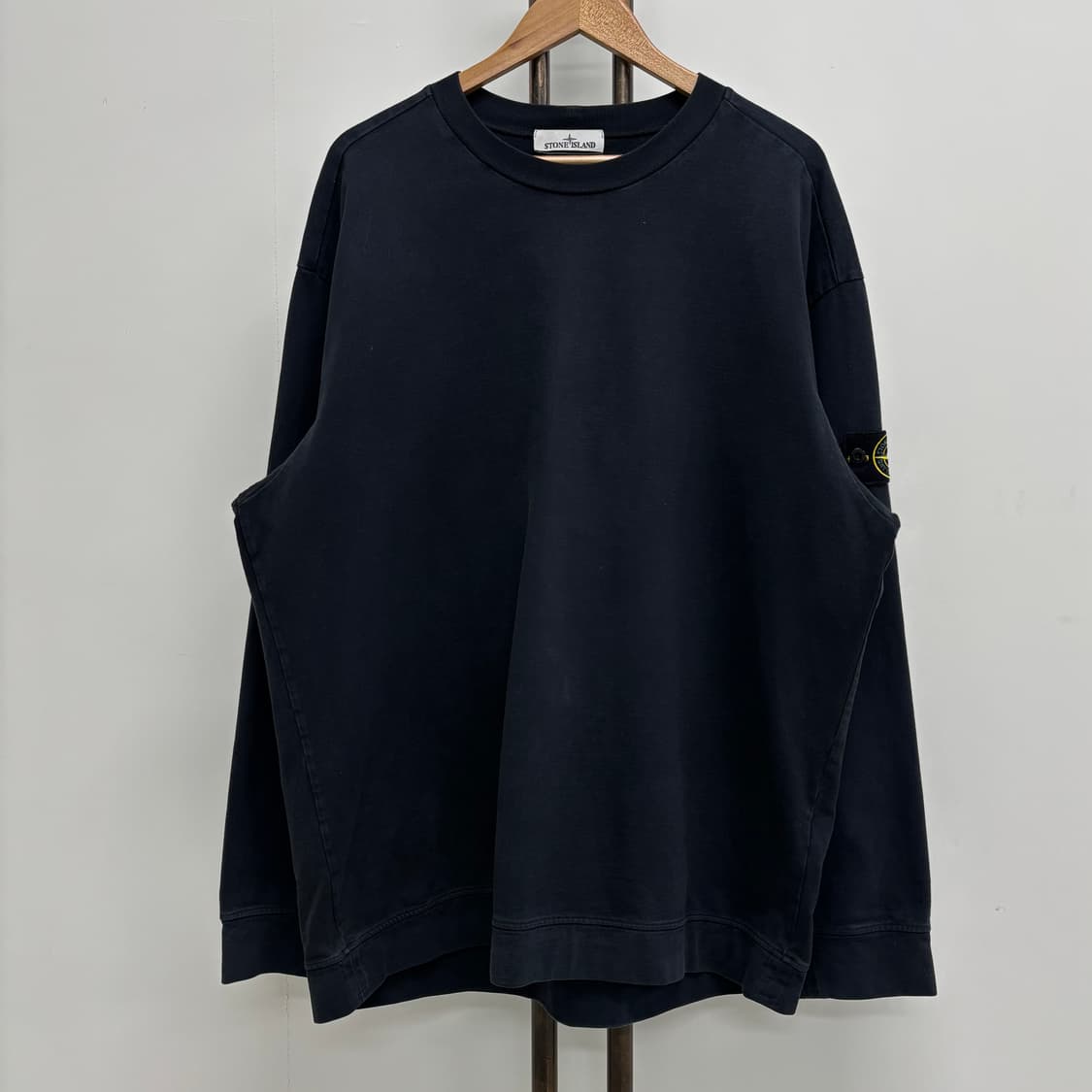 [3XL]스톤아일랜드 와펜패치 롱 슬리브 상품이미지1