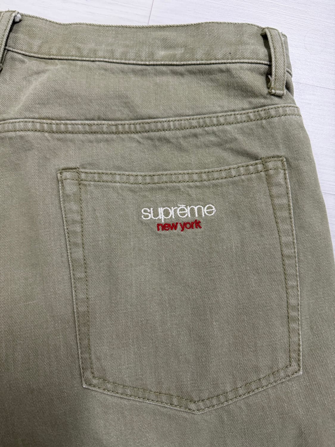 Supreme 슈프림 배기 쇼츠 카키색상 36사이즈 상품이미지4
