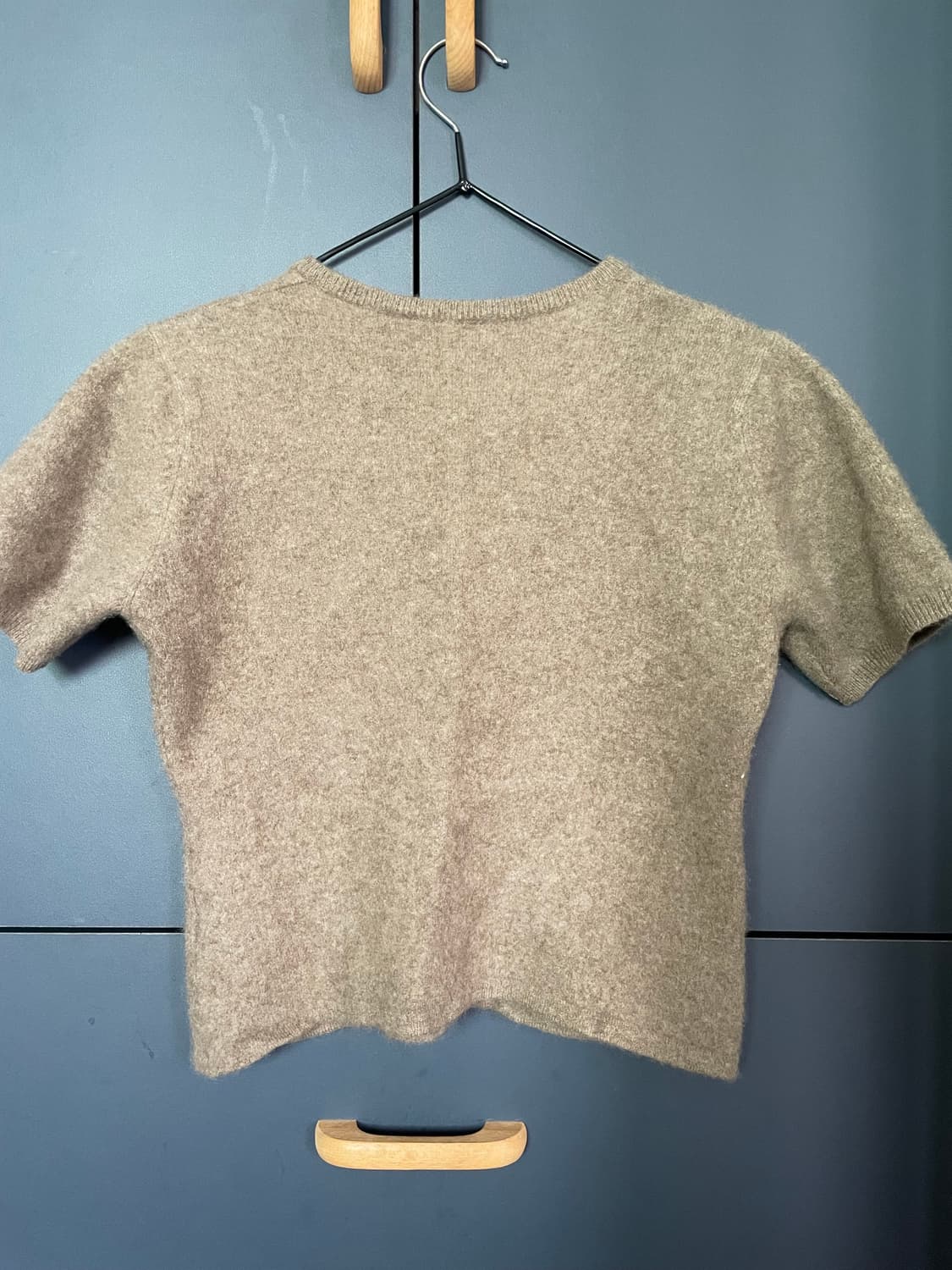 캐시100 크롭 뮤트 브라운 반팔 니트 상품이미지4