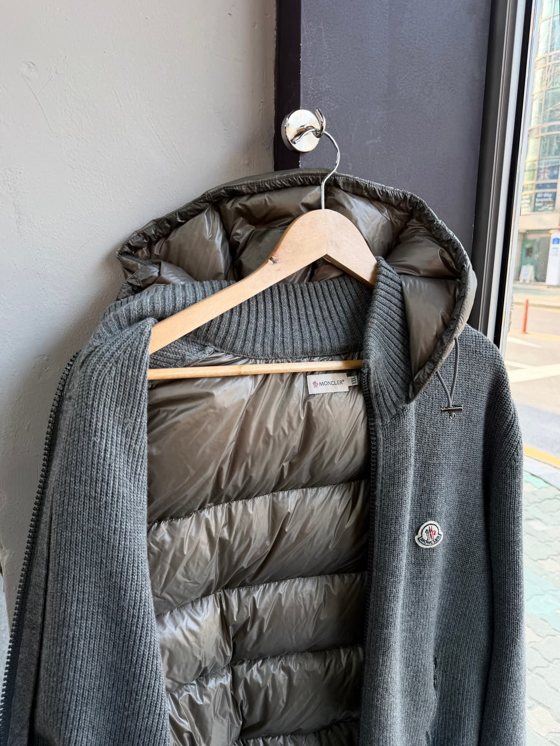 105/ 몽클레어 하이브리드 구스다운 니트 패딩 상품이미지5