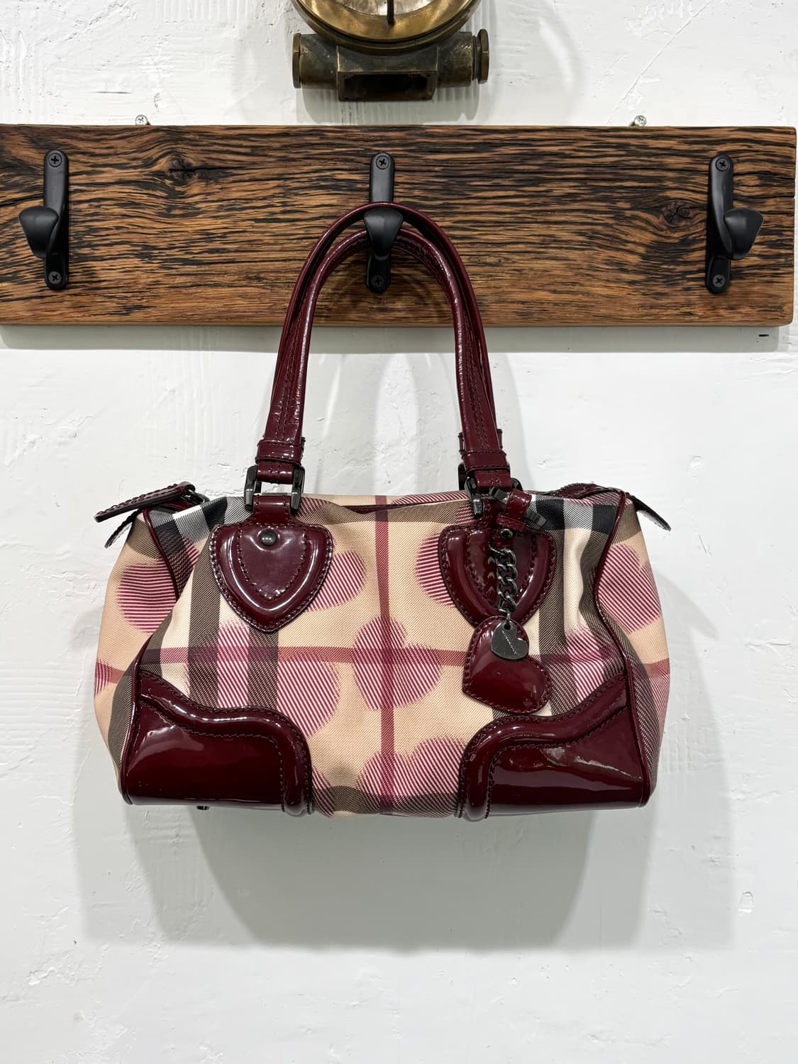 Burberry 버버리 하트 체크 PVC 보스턴 토트백 상품이미지1