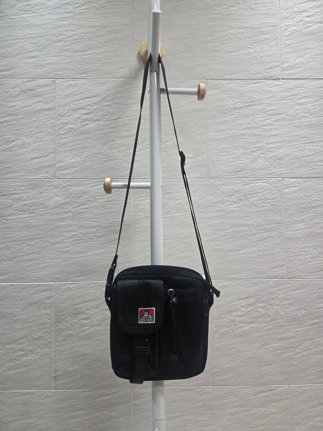 벤 데이비스 블랙 미니 크로스백 상품이미지1