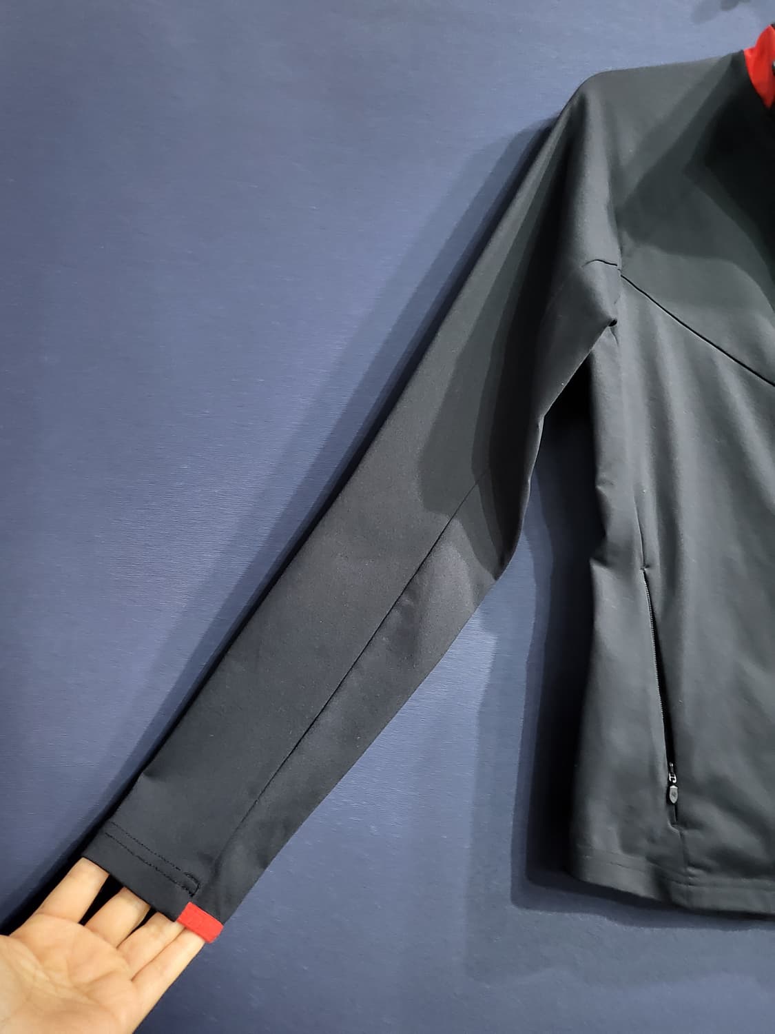 스파이더 슬림핏 집업자켓 상품이미지3