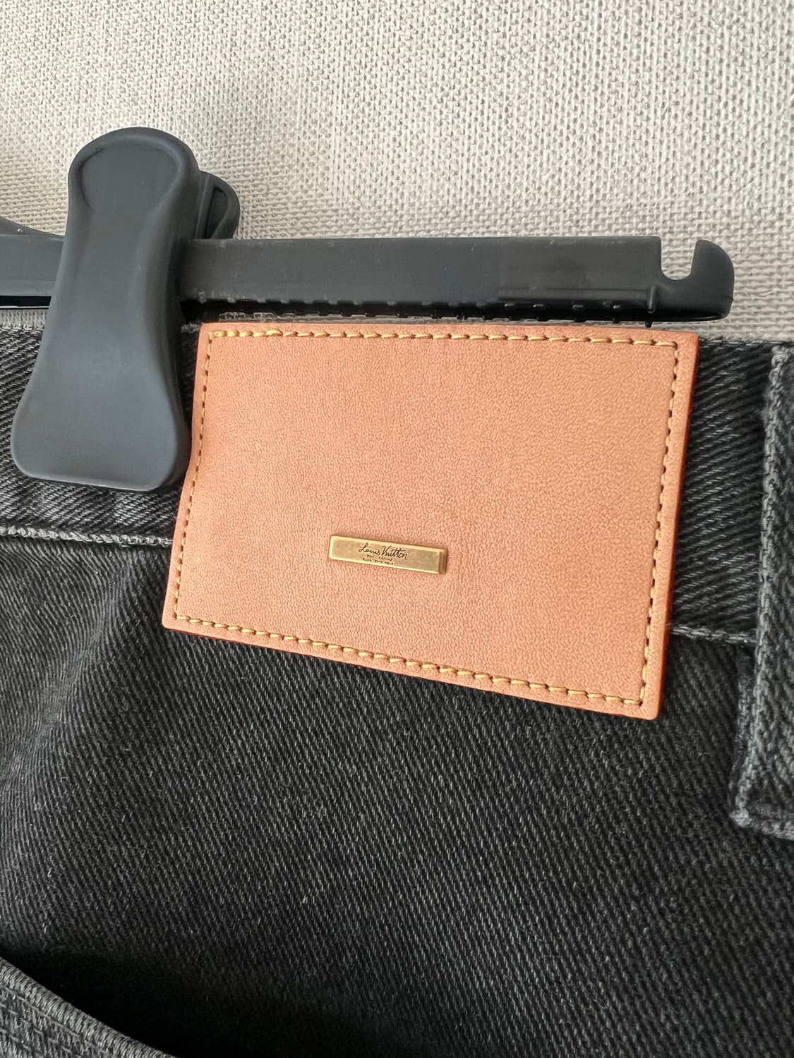 [31] 루이비통 카펜터 워크웨어 쇼츠 블랙 상품이미지3