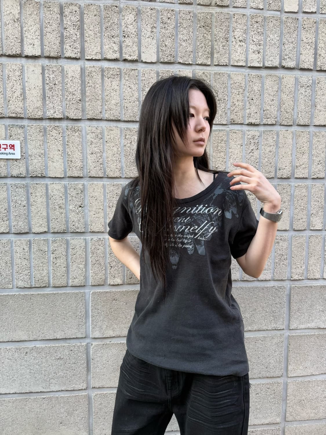 페더 아트워크 반팔 티셔츠 상품이미지1