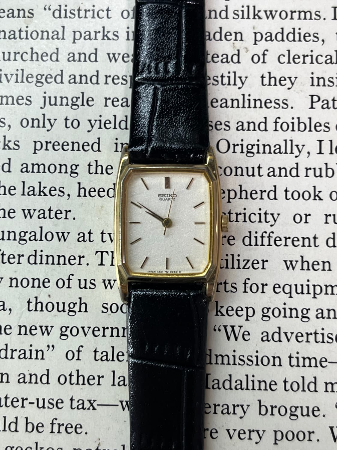 1980s SEIKO TANK 레이디스 쿼츠 상품이미지1