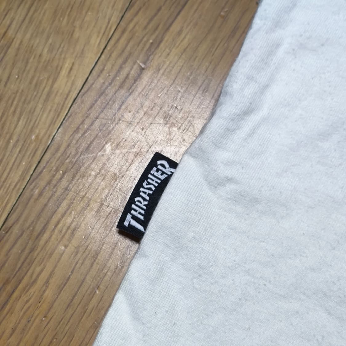 [L] 트래셔(THRASHER) 백로고 티셔츠 상품이미지4