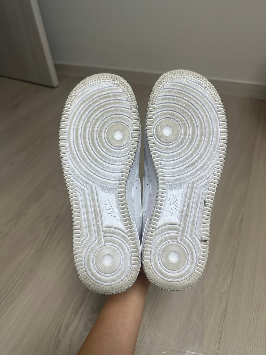 나이키 에어포스1 (240사이즈) 상품이미지5