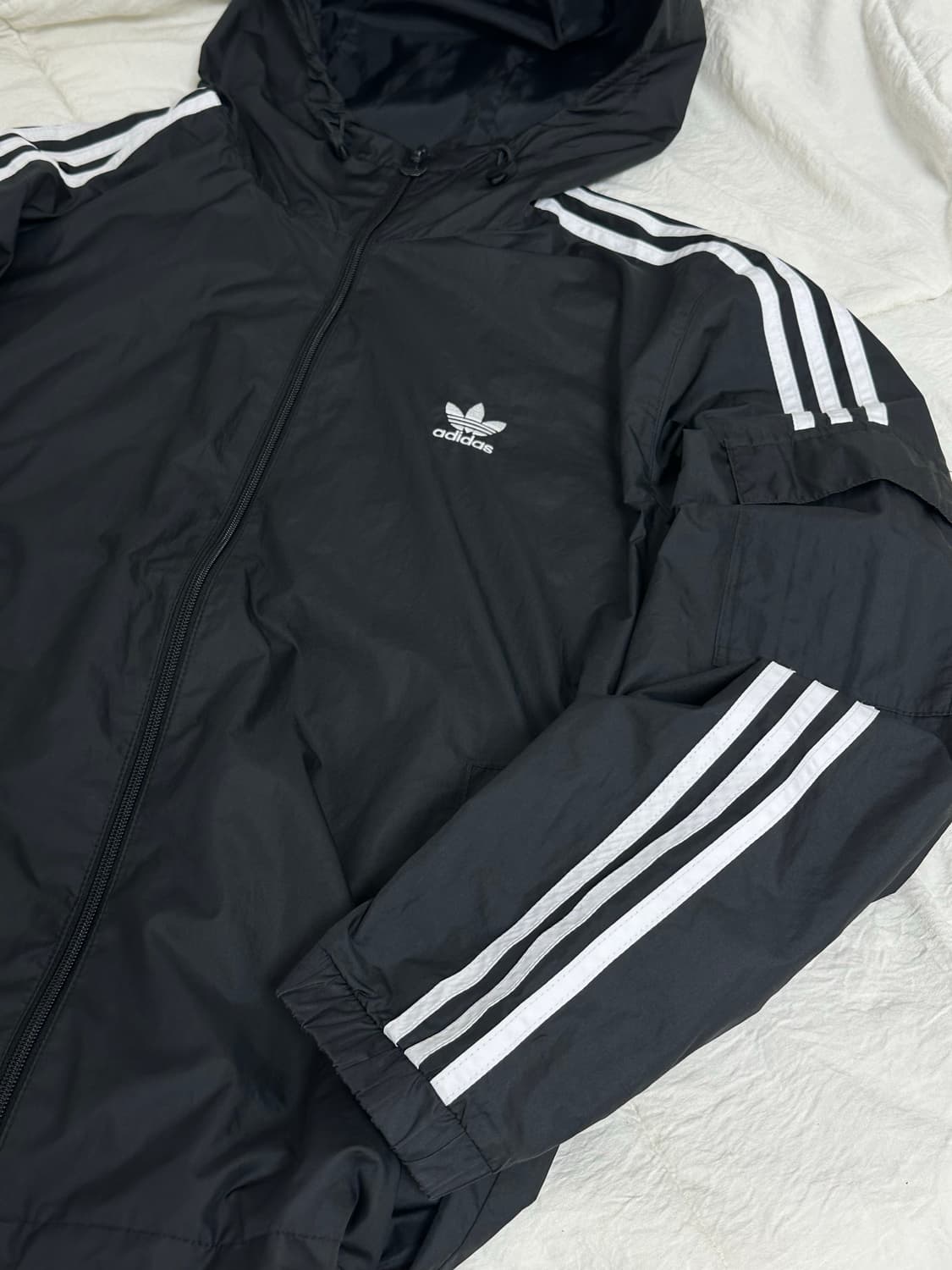 아디다스 파이어버드 후드바람막이 라지 상품이미지4