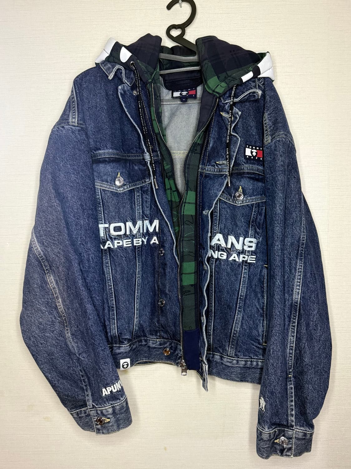 타미 에이프 빅로고 자켓 상품이미지2