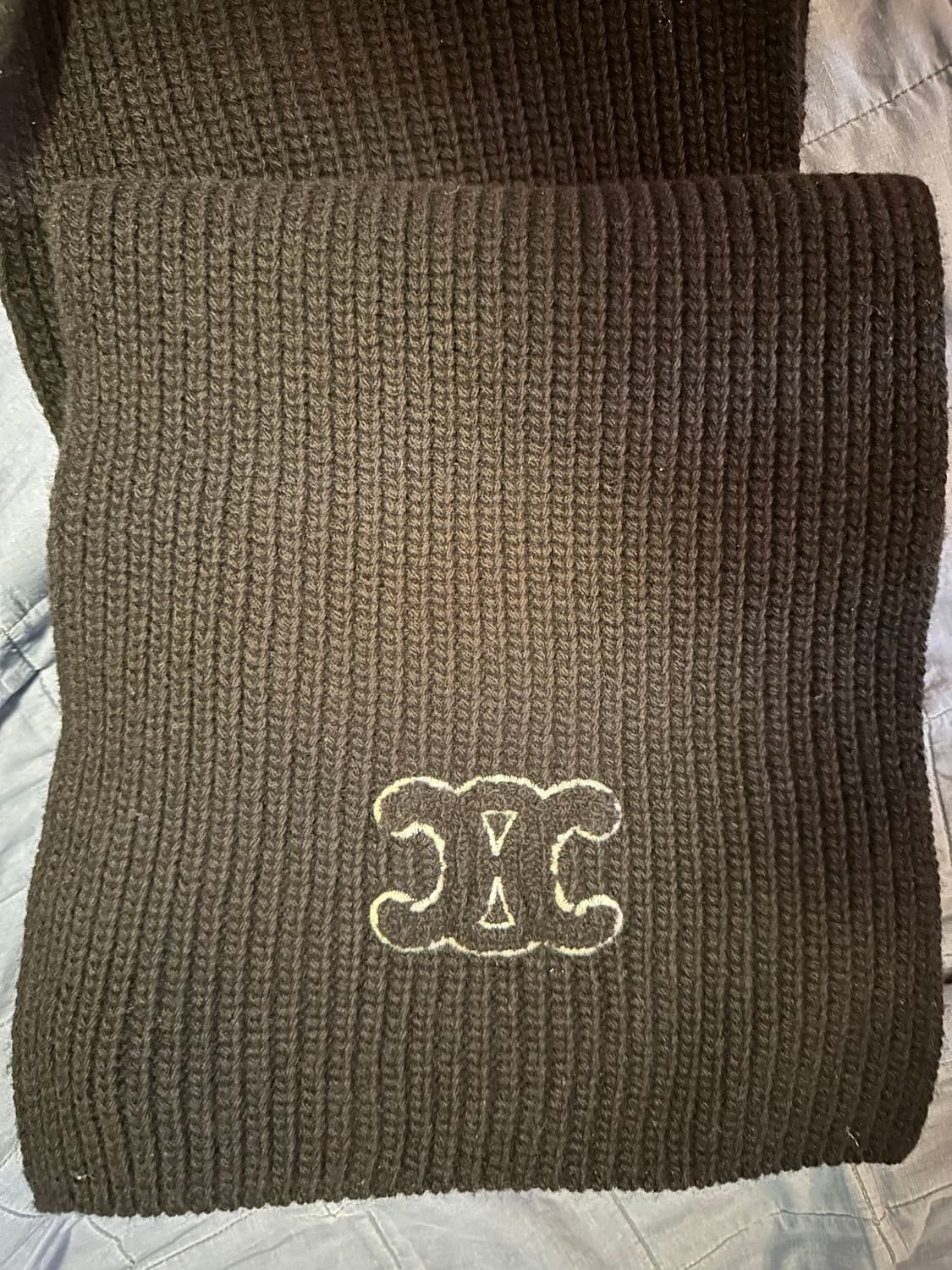 셀린느 트리옹프 머플러 상품이미지1