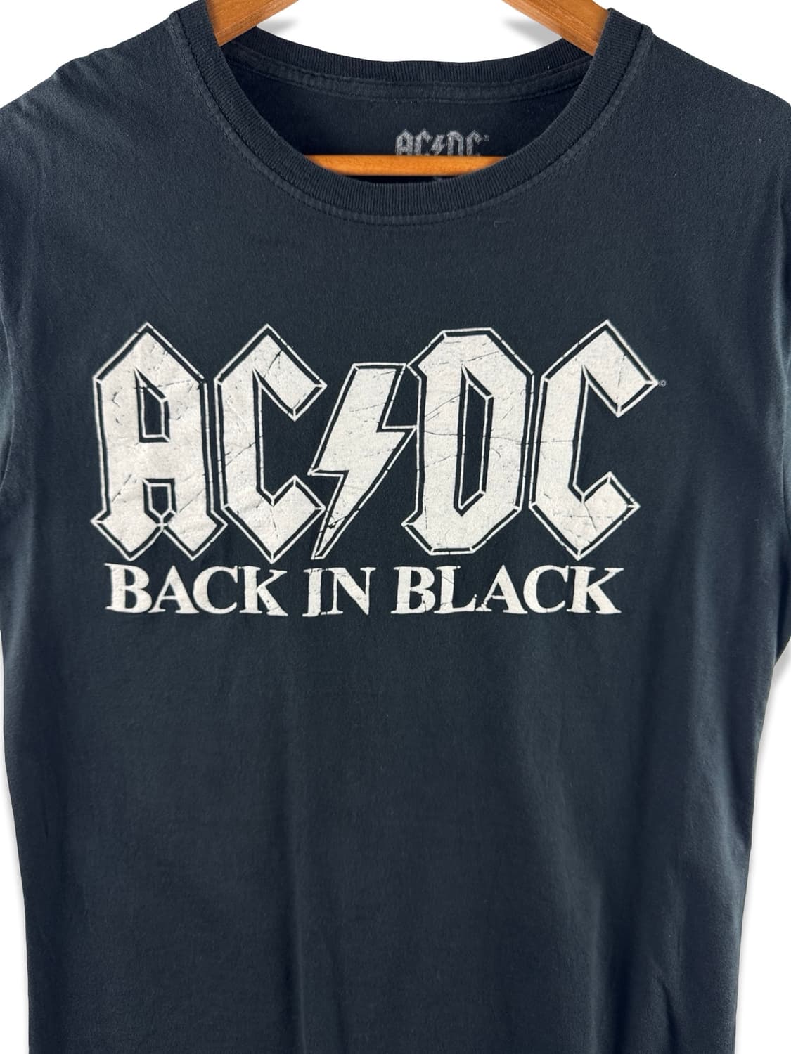 ACDC 오피셜 Back in Black 티셔츠4149 상품이미지4