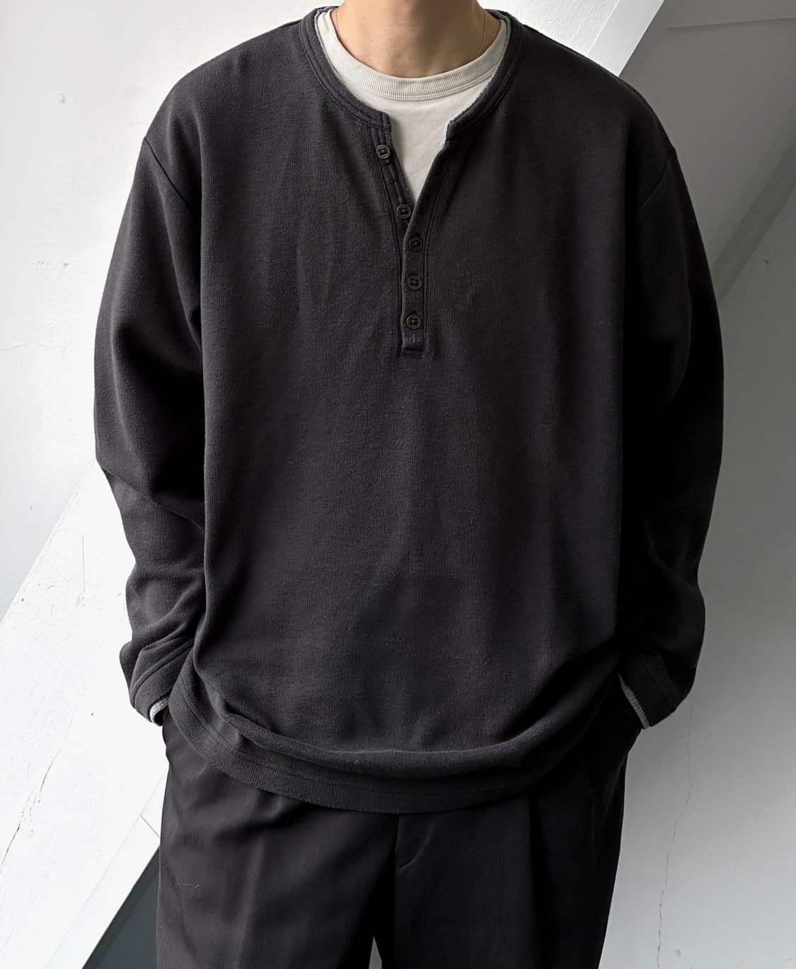 Fake layered design L/S top 상품이미지7