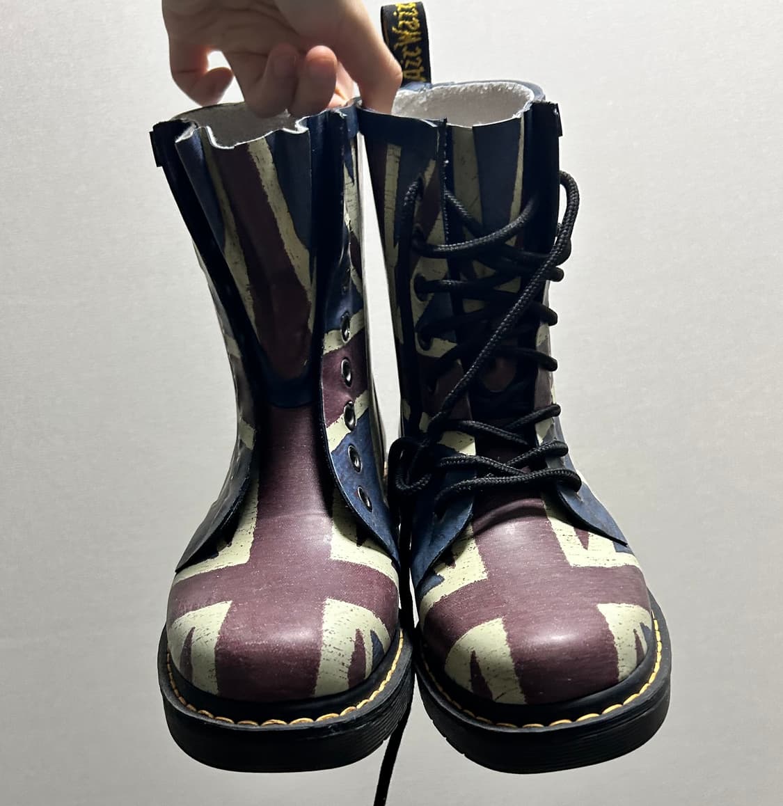 닥터마틴 영국 슈즈 부츠 Dr. martens 230 상품이미지2