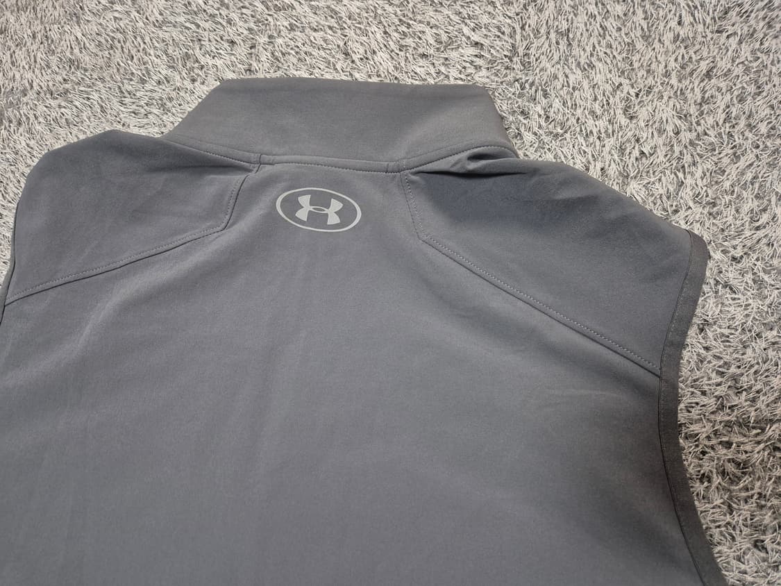 언더아머 콜드기어 남성 기능성 조끼 M 상품이미지4