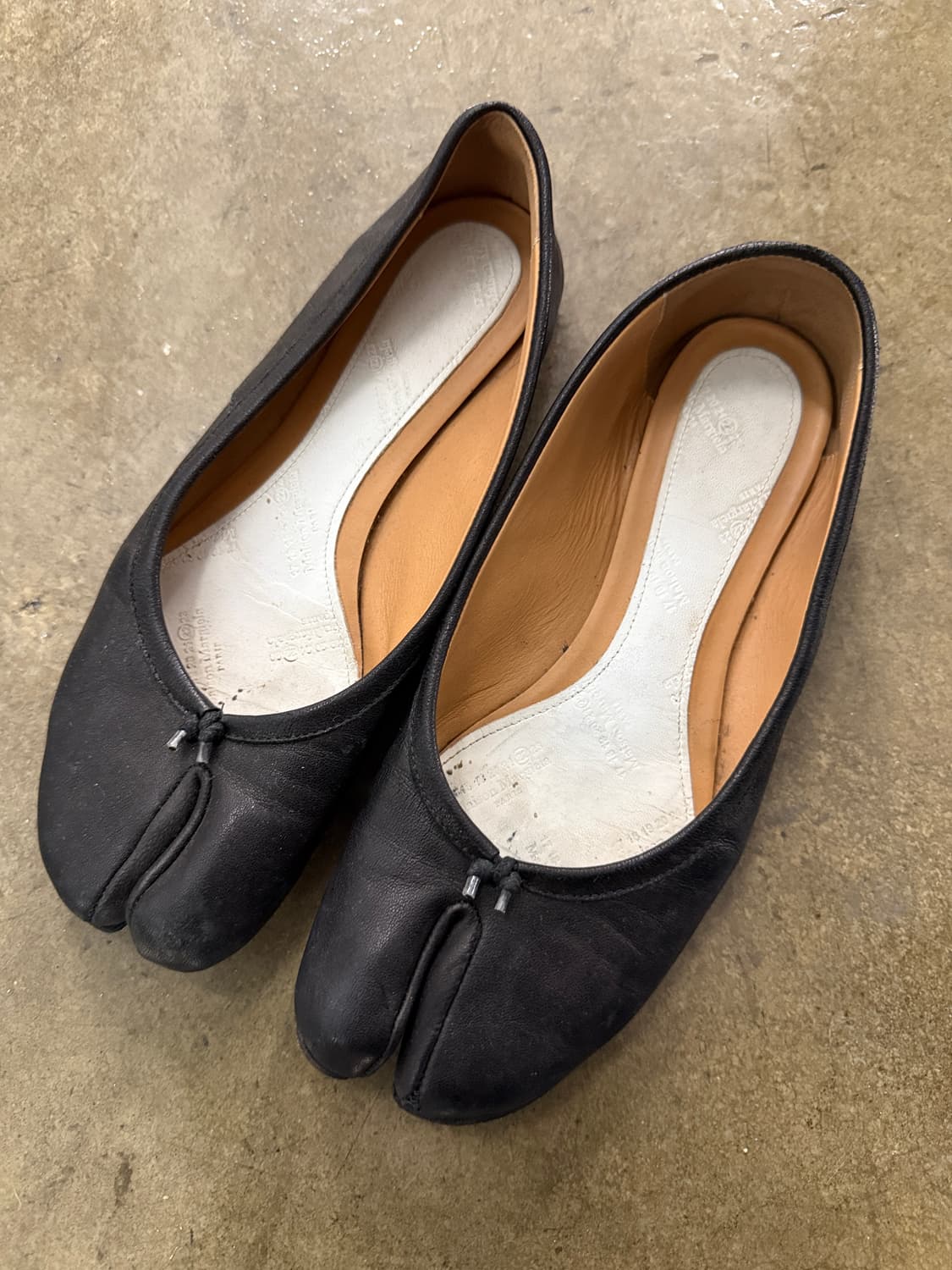 메종 마르지엘라 정품  발레리나 타비 플랫슈즈 블랙 37.5 상품이미지2