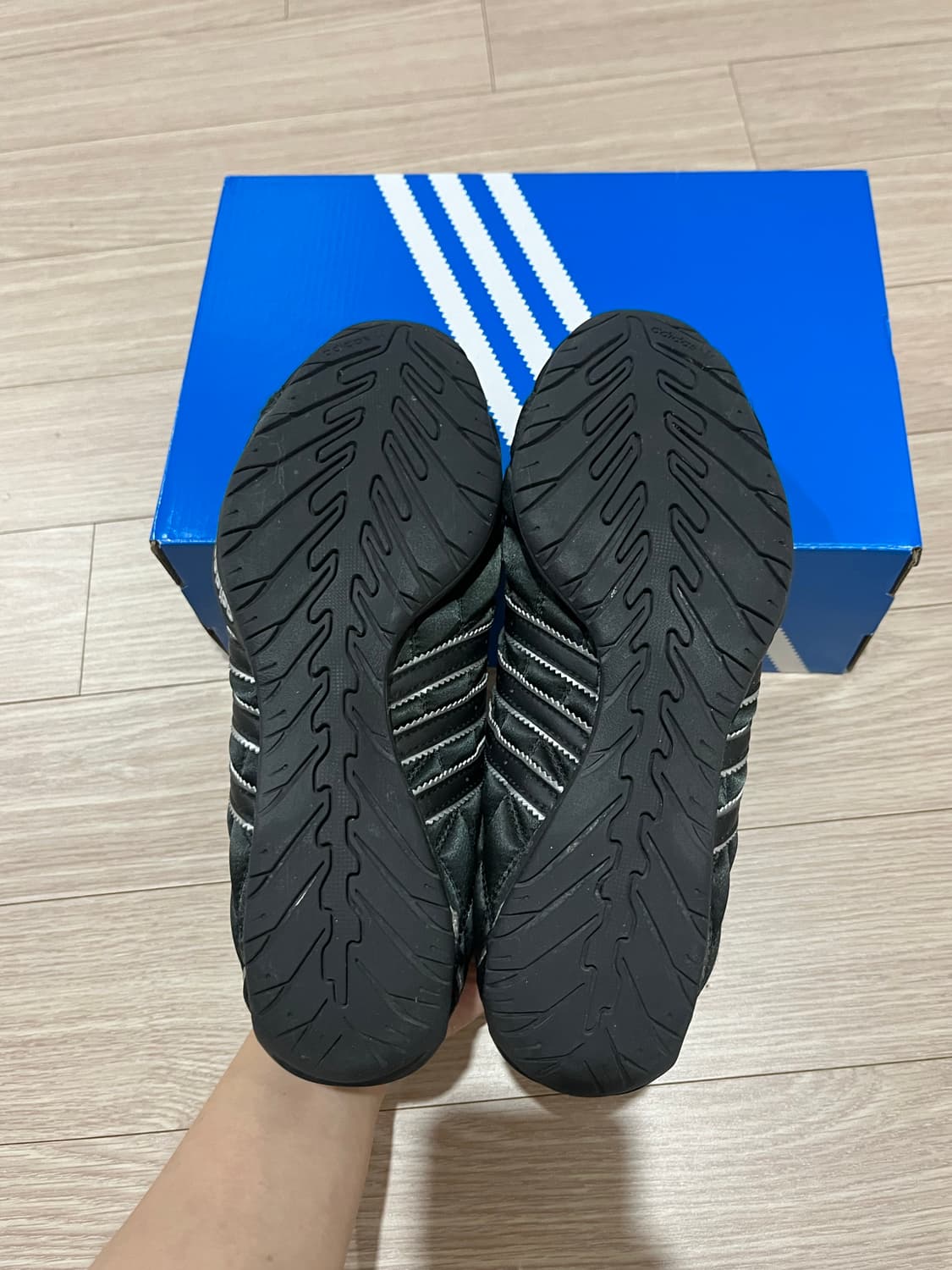 (W) 아디다스 아디레이서 로우 코어 블랙 실버 메탈릭 230 상품이미지6