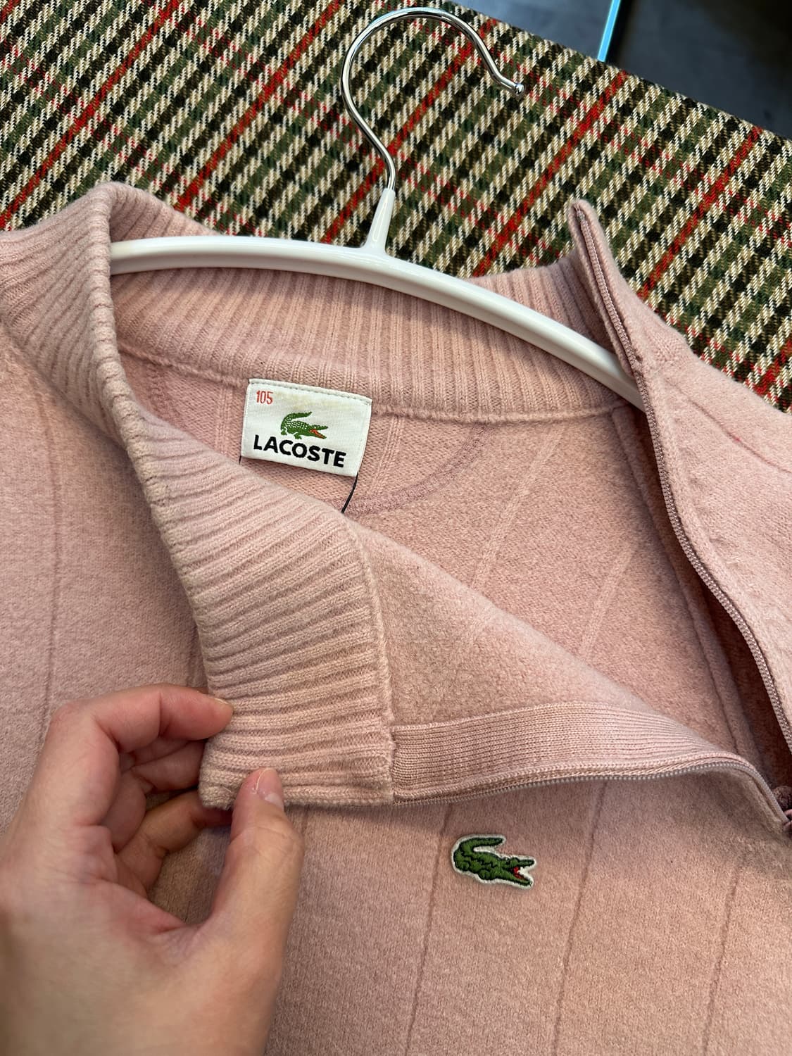 105) 라코스테 핑크 니트 티셔츠 어깨 지퍼 상품이미지3
