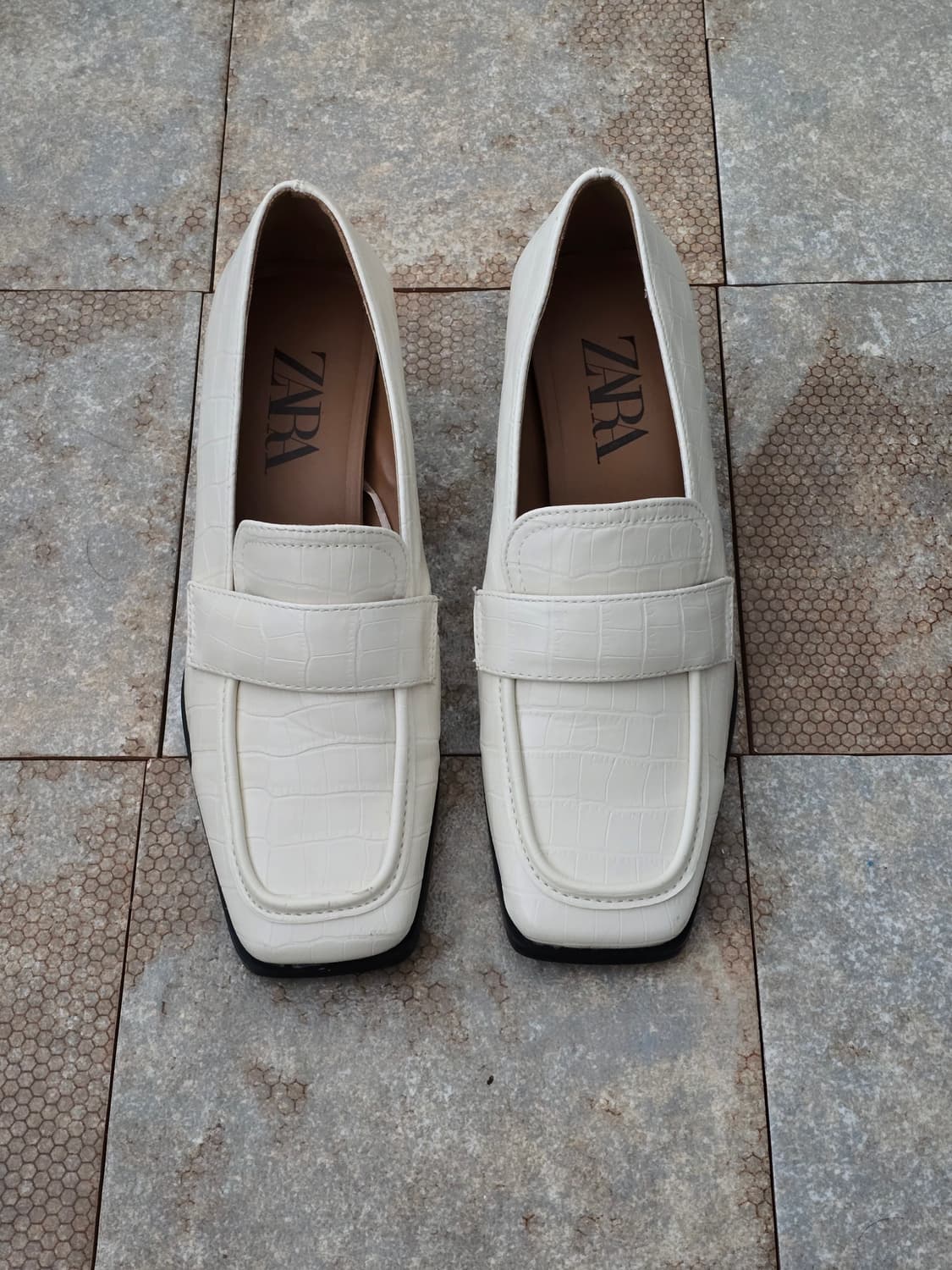 (235)자라 크로커 힐 로퍼 구두 상품이미지2