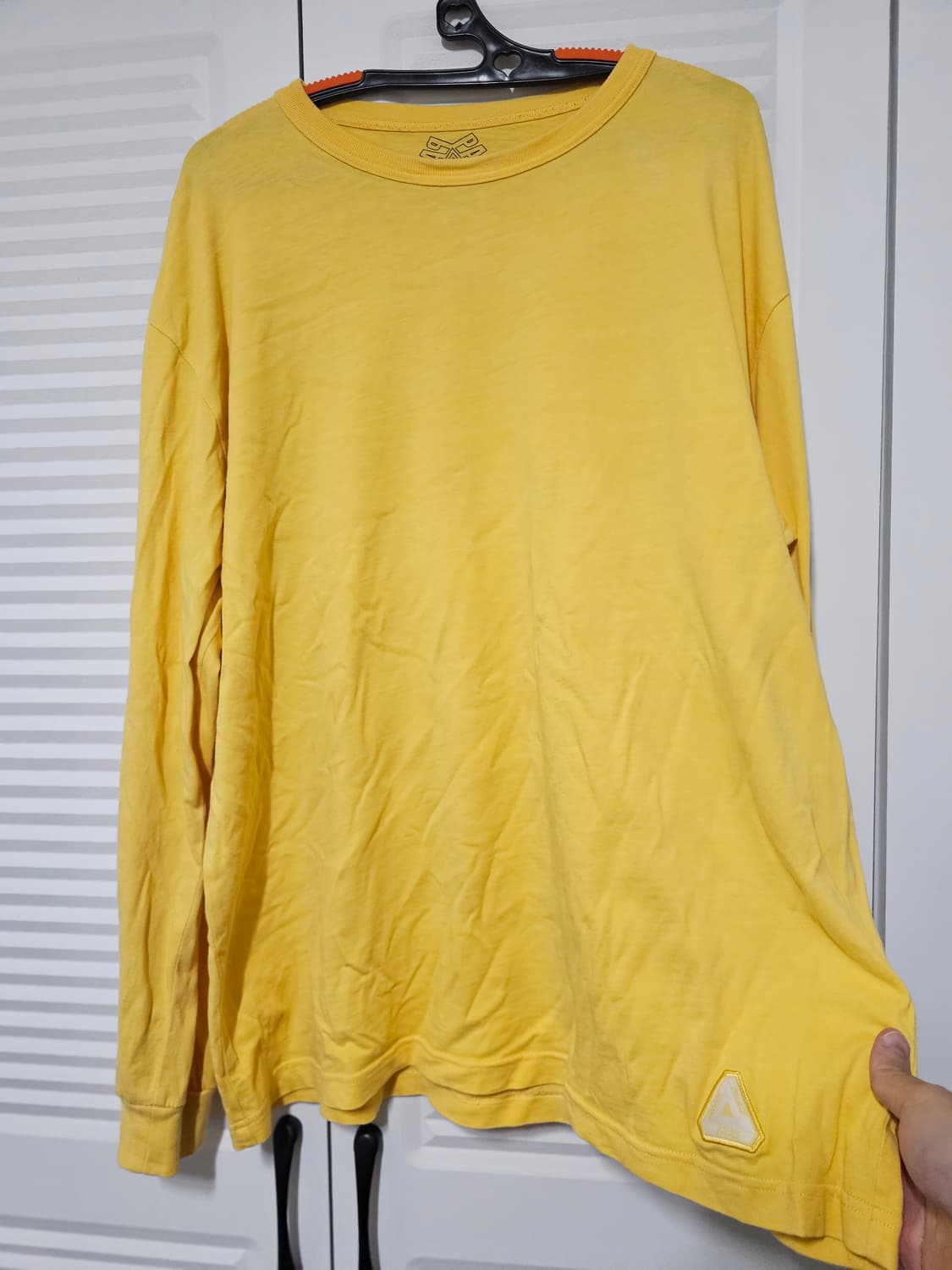 팔라스 노랑 롱슬리브 상품이미지1