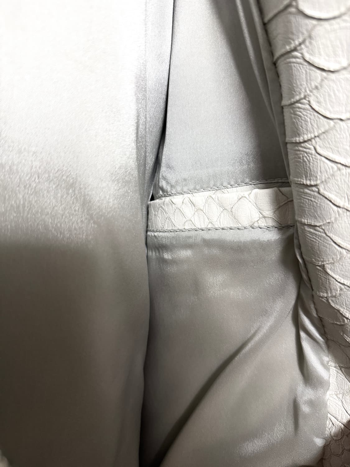 아르마니 2way 파이톤 카우하이드 스티치 라이더자켓 상품이미지5