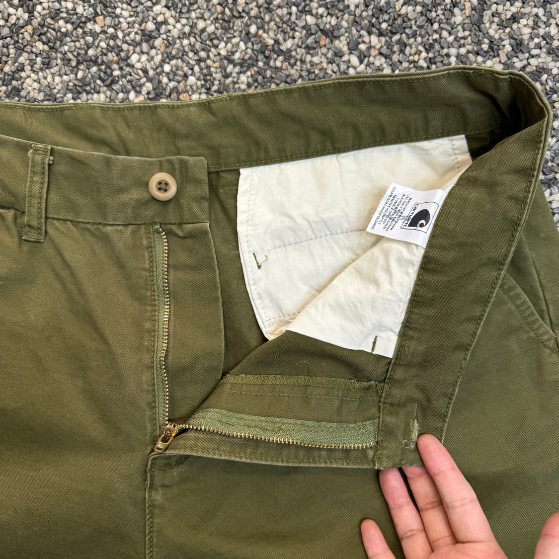 칼하트 올리브 쇼트 팬츠 (36)  상품이미지3
