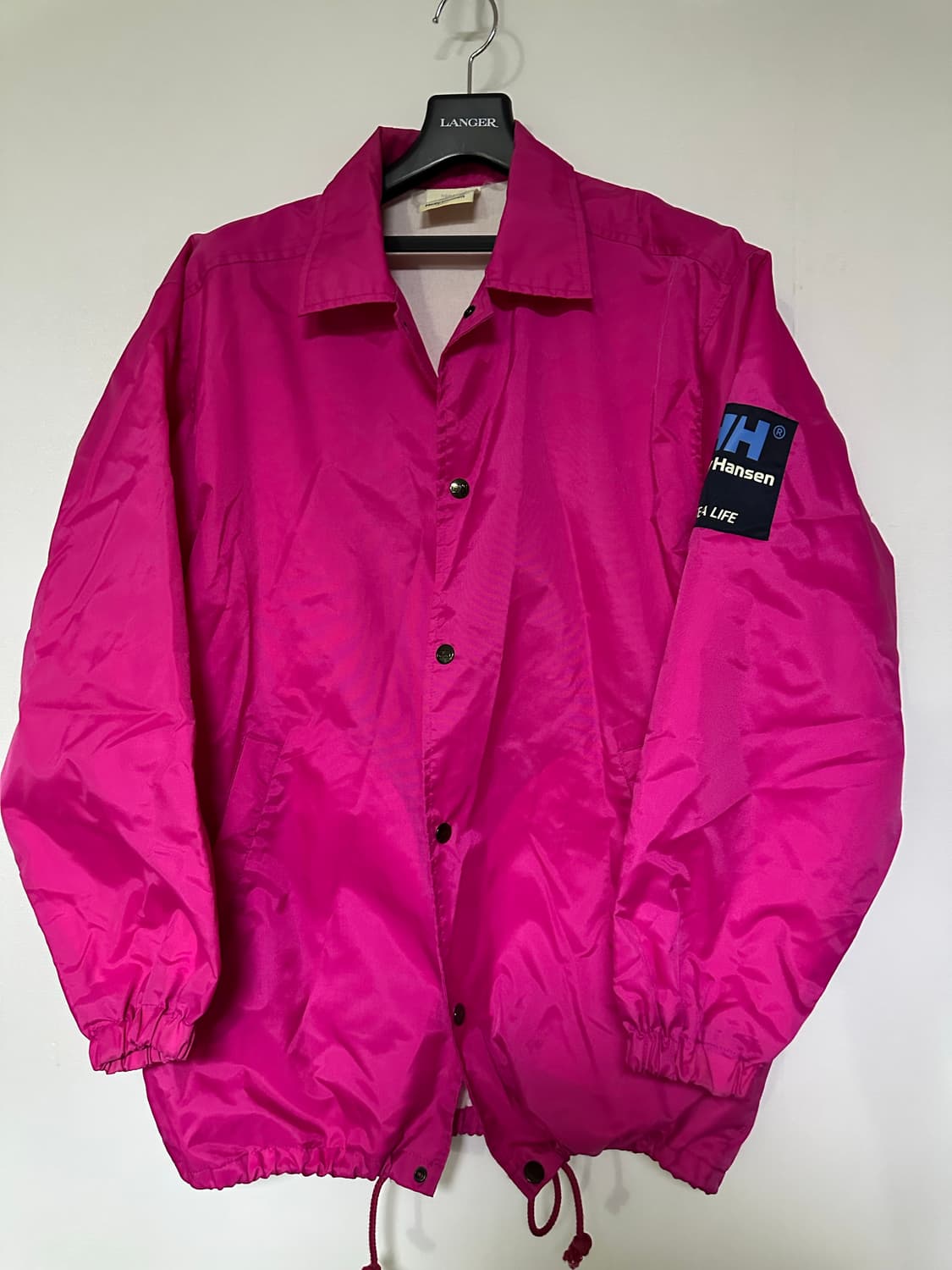 헬리한센 핑크색 바람막이 상품이미지1