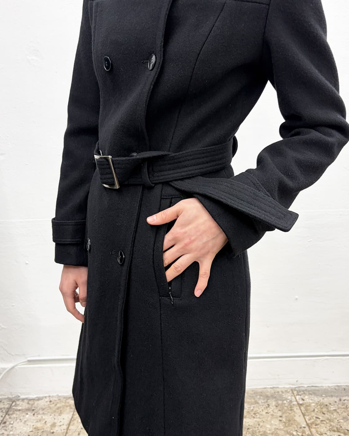 90s 프렌치 디자이너 벨티드 하이넥 더블 코트 상품이미지4